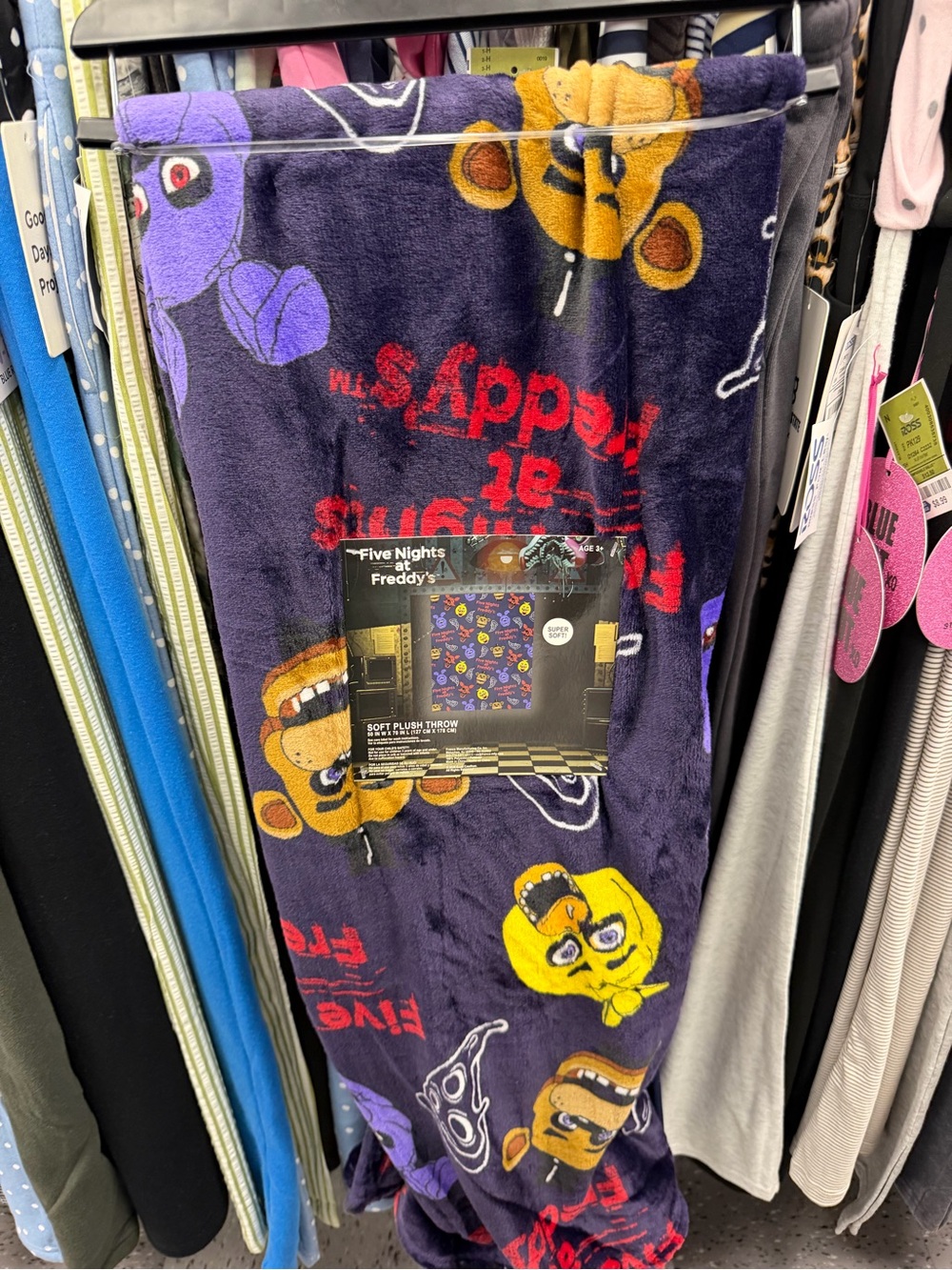 Five Nights at Freddy's Soft Plush Throw Blanket